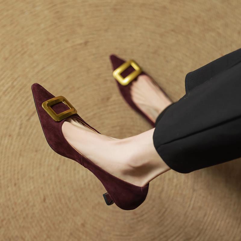 法式金属扣4CM高跟鞋女早春新款工作鞋气质名媛尖头浅口猫跟鞋子