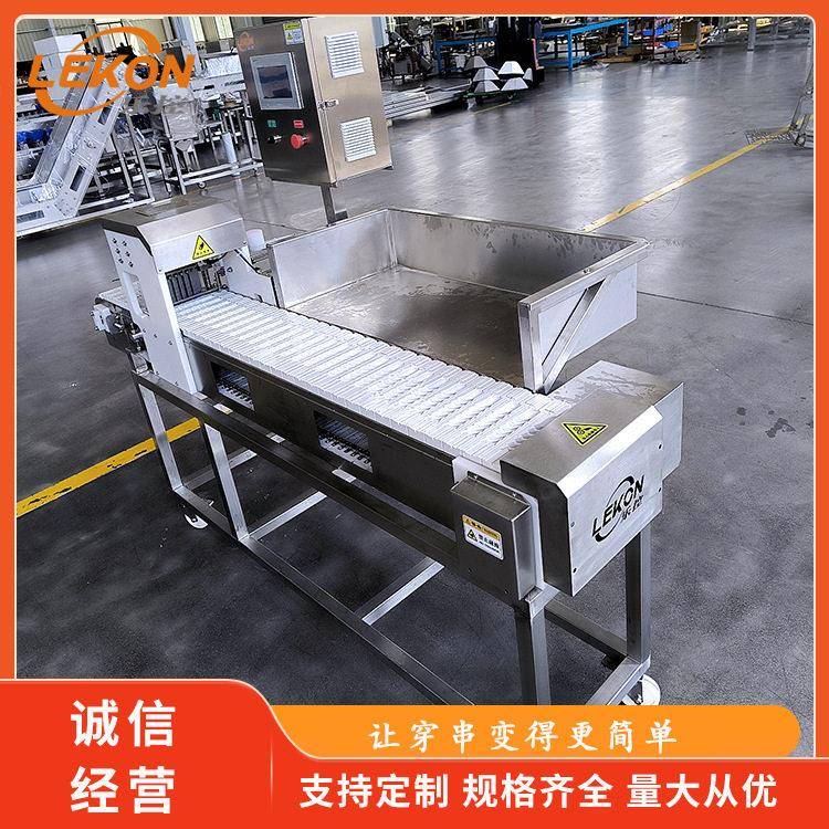 全自动蔬菜海带豆皮穿串机 年糕板筋穿串机器 资质齐全 实地工厂