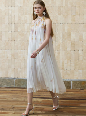 WEPRIVE 度假风顺纡桑蚕丝鸢尾花图案挂脖连衣裙法式温柔长裙