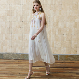 温柔长裙 度假风顺纡桑蚕丝鸢尾花图案挂脖连衣裙法式 YOLLA