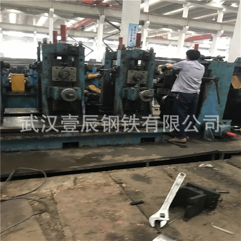 钢材武汉热卖 扁铁管 扁管12Cr1MoVA 方钢管价格 价格表 镀锌管