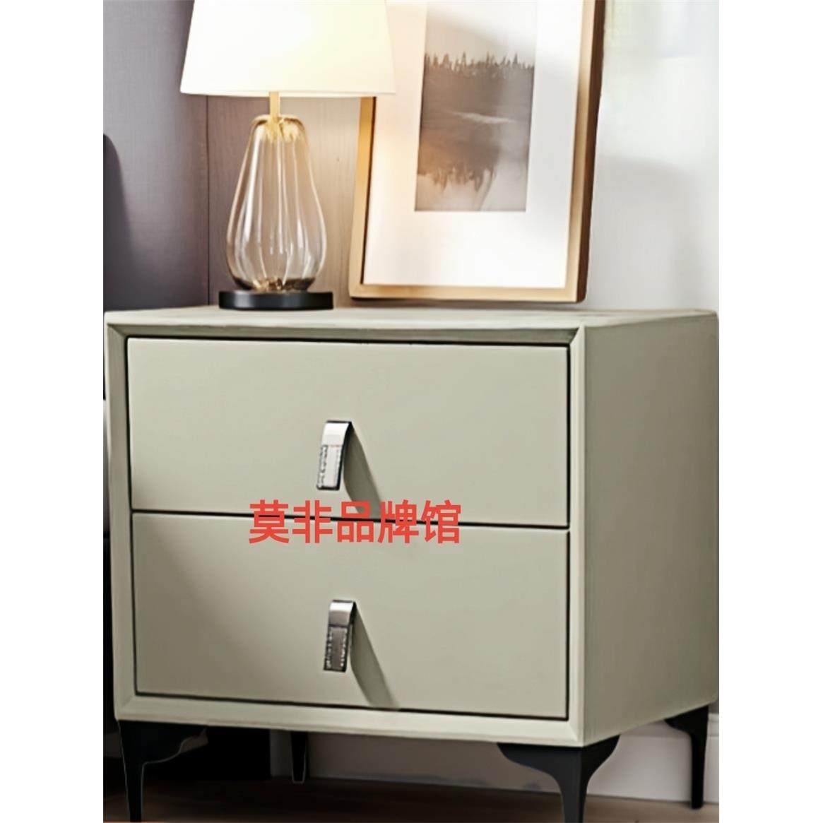 实木家庭卧室2025新的无障碍豪华高端灰色现代简单真皮软包定制小