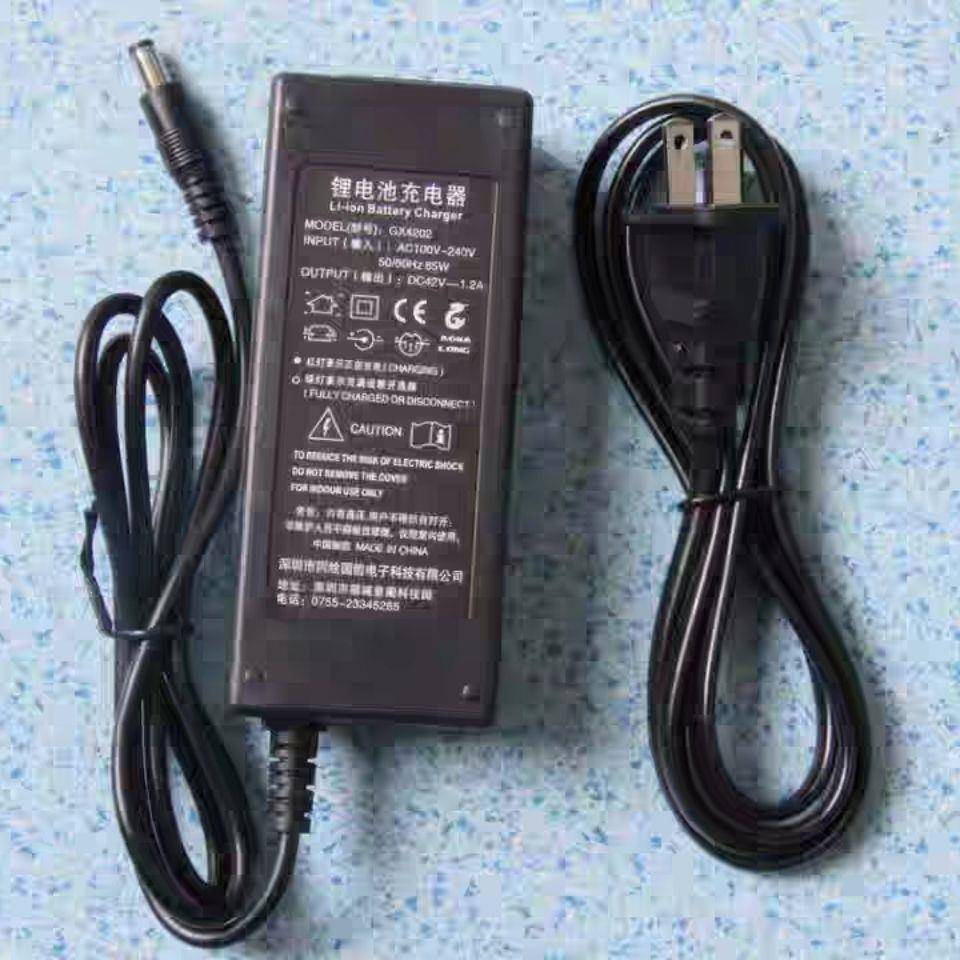 奥卡龙 圆孔平衡车充电器42V36V通用款