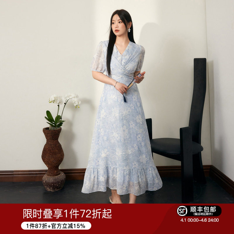 现货 蓝语大码女装新中式气质V领连衣裙夏季显瘦法式碎花仙女裙子