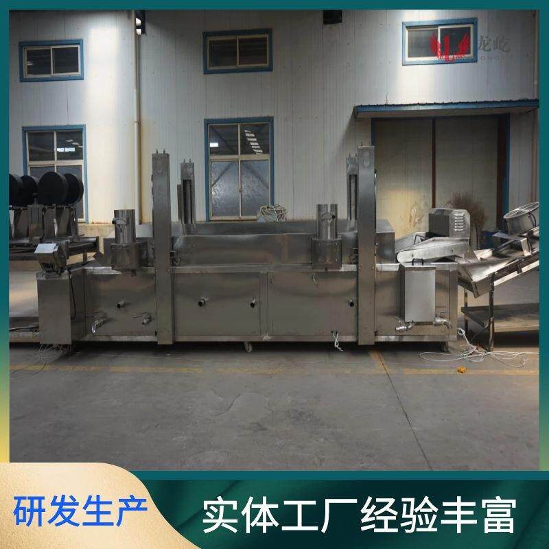 全自动煎饼果子脆片油炸机器山东薄脆油炸成套设备连续式油炸线