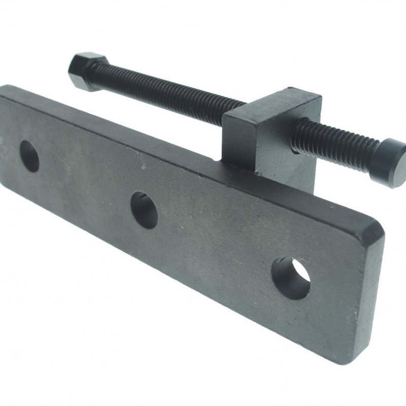 -7795沃尔沃卡车FM440 D13发动机机油冷却器固定安装器8880022