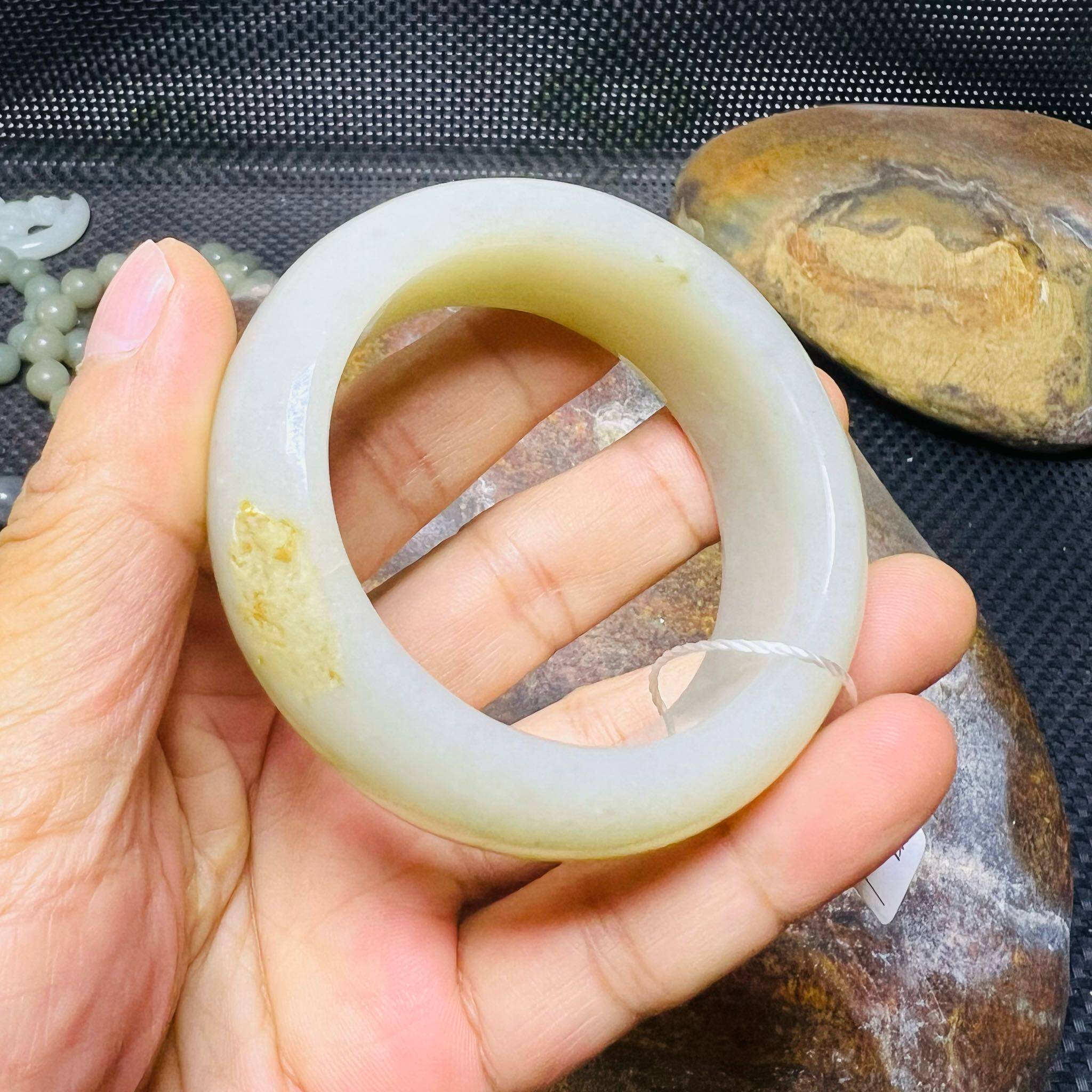 和田玉籽料手镯54m m