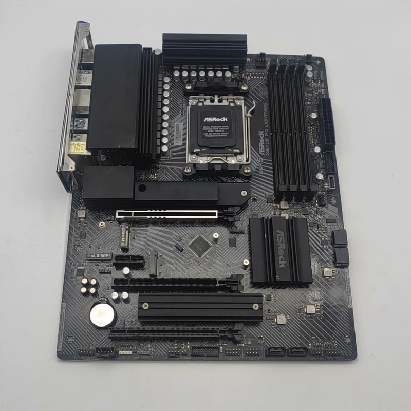 ASROCK/华擎科技X670E PG LIGHTNING
