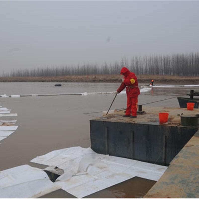 吸附棉规格1*2m 1.2*2.4m工业吸油棉纸水池油泄露专用吸油棉毡纸