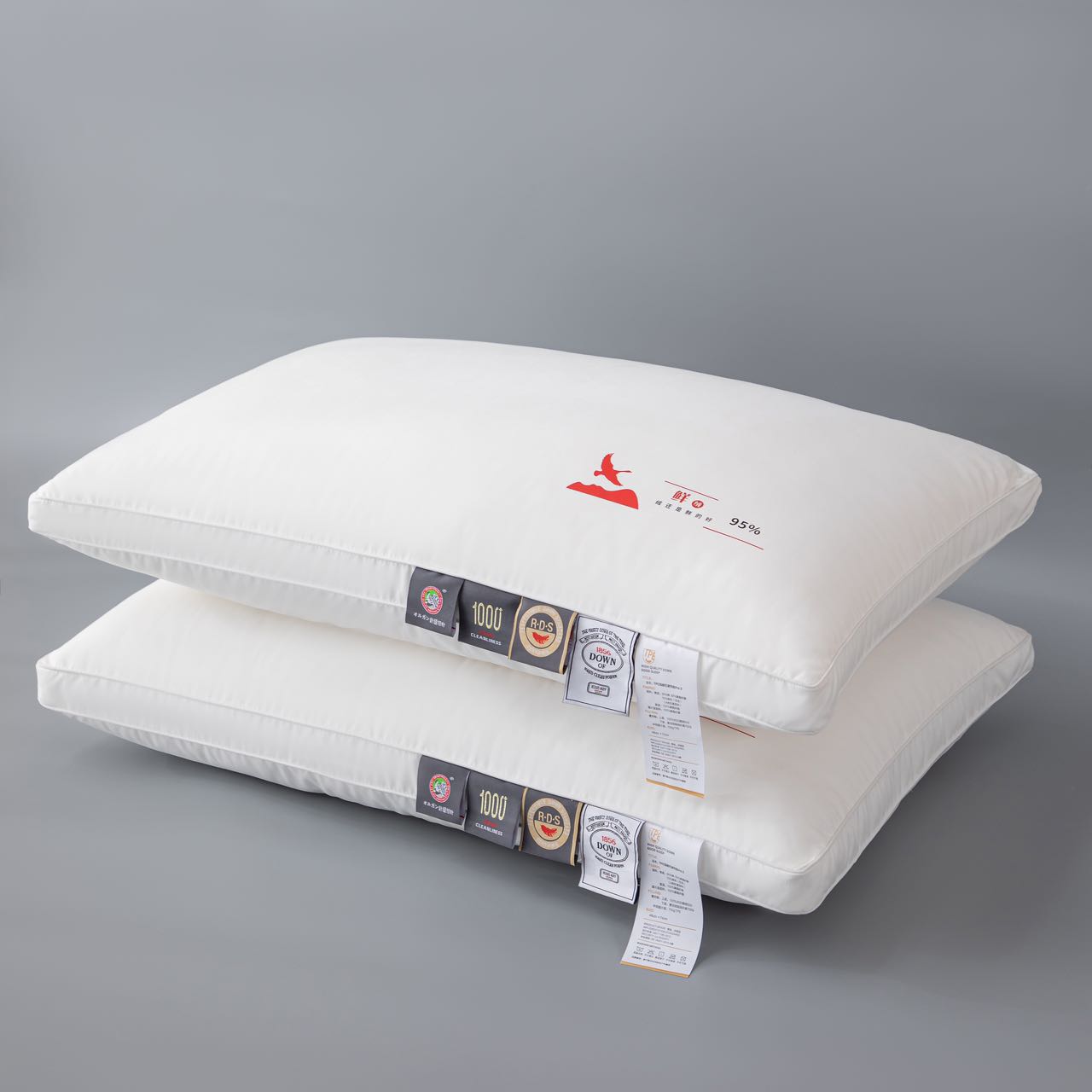 羽绒枕头深睡眠护颈椎高回弹枕芯