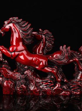 驿马奔腾树脂摆件家居客厅工艺饰品红色骏马双马桌面摆设装饰礼品