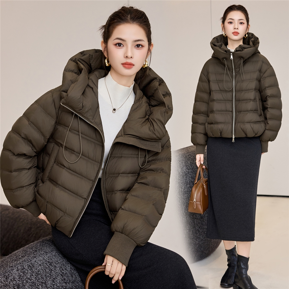 羽绒服女2025冬季新款短款休闲连帽洋气保暖90白鸭绒羽绒服女外套