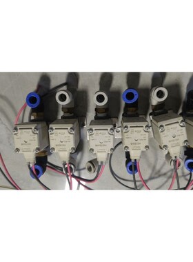 SMC电磁阀VX210EAXB 有6个,VX210EA有4个
