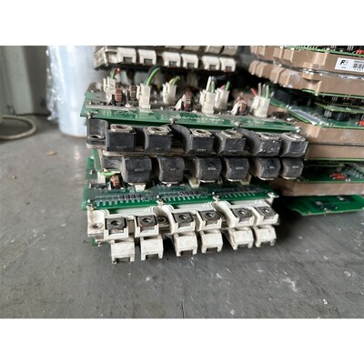 富士/英飞凌IGBT模块/2MBI300U4-120/FS3