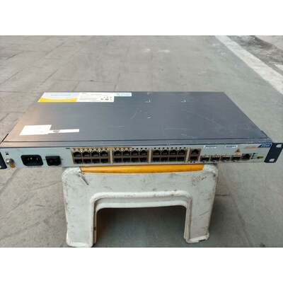 ZTE/中兴  ZXR10 2928E 交换机,24口+4口