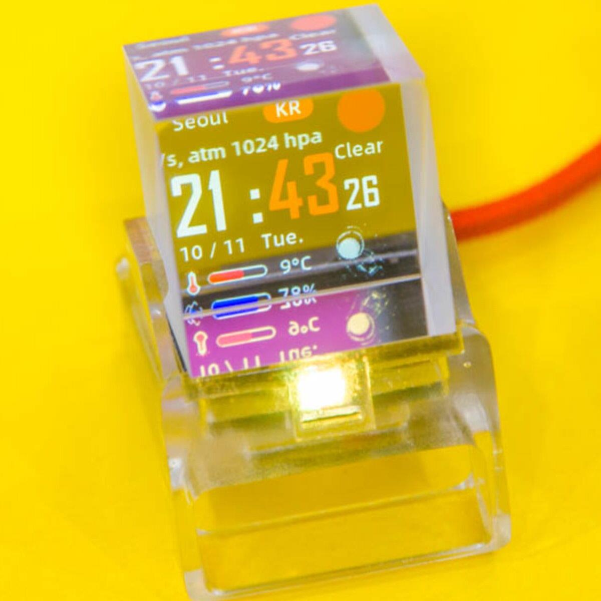 新WiFi透明小电视天气时钟创意桌面摆件礼品物电子相册游戏温湿度