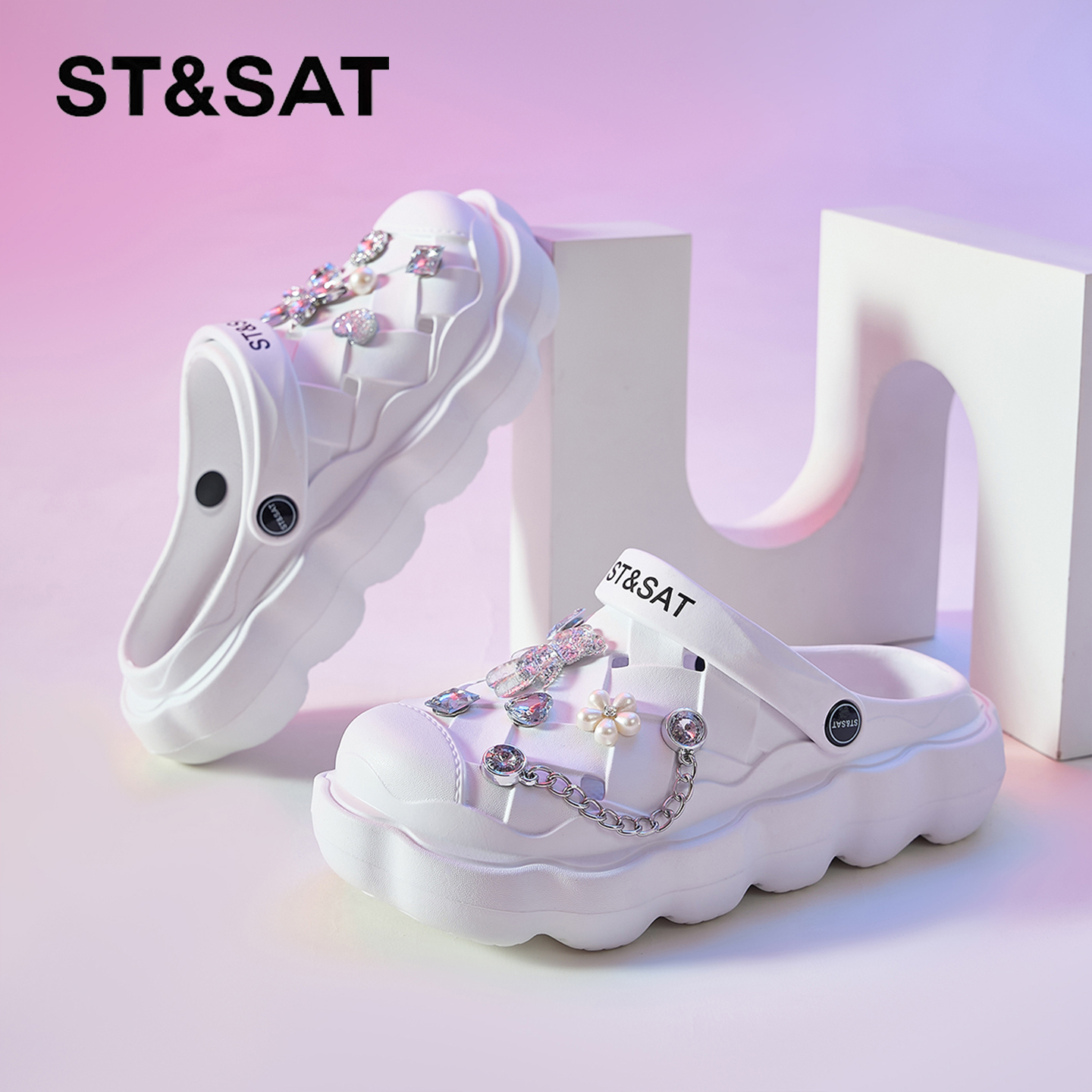 星期六洞洞鞋女款夏季外穿透气