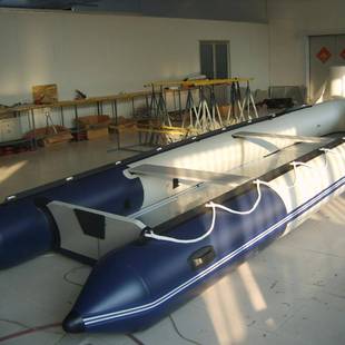 7米铝合金地板充气船 冲锋舟 PVC橡皮运动艇 登陆艇 海钓船