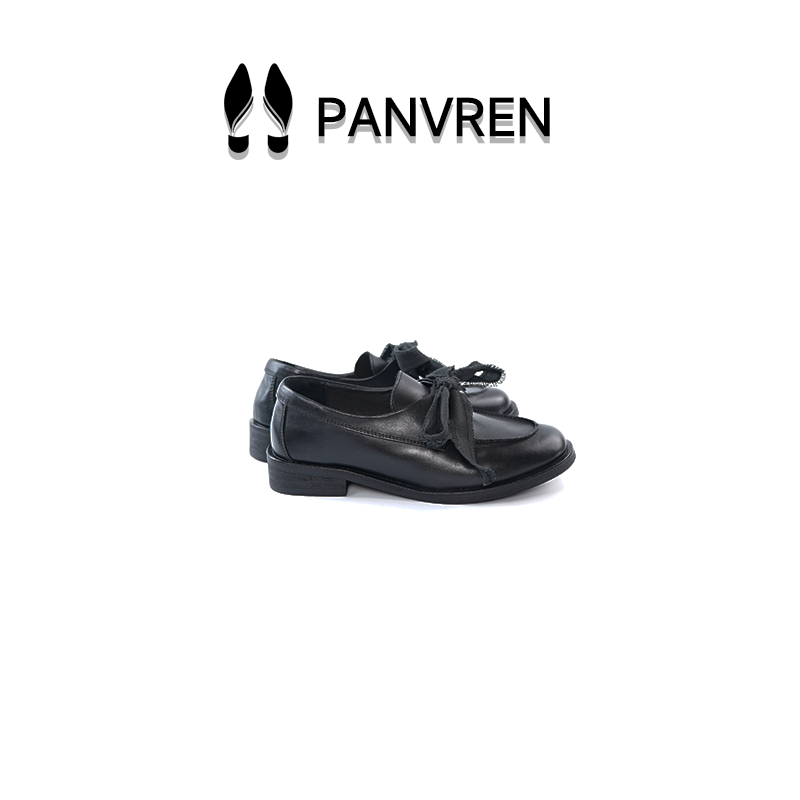 英伦风黑色系带小皮鞋女