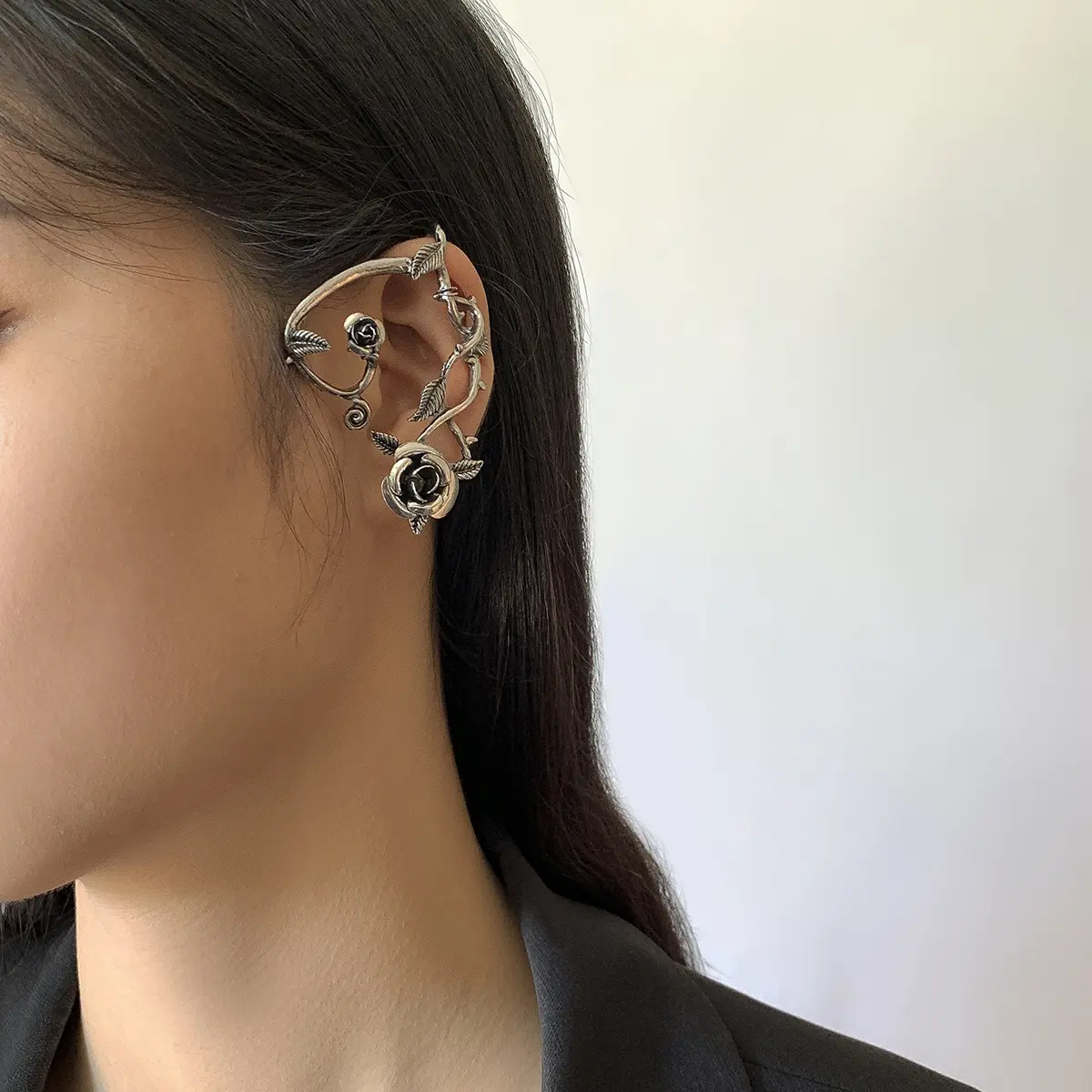 欧美饰品 甜酷花朵精灵耳饰女 个性创意蛇形龙形动物轮廓耳钉