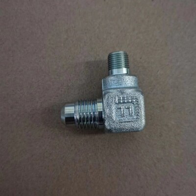 小松PC110/130-7-8MO斗杆油缸销轴打黄油直角接头20Y-25-11270