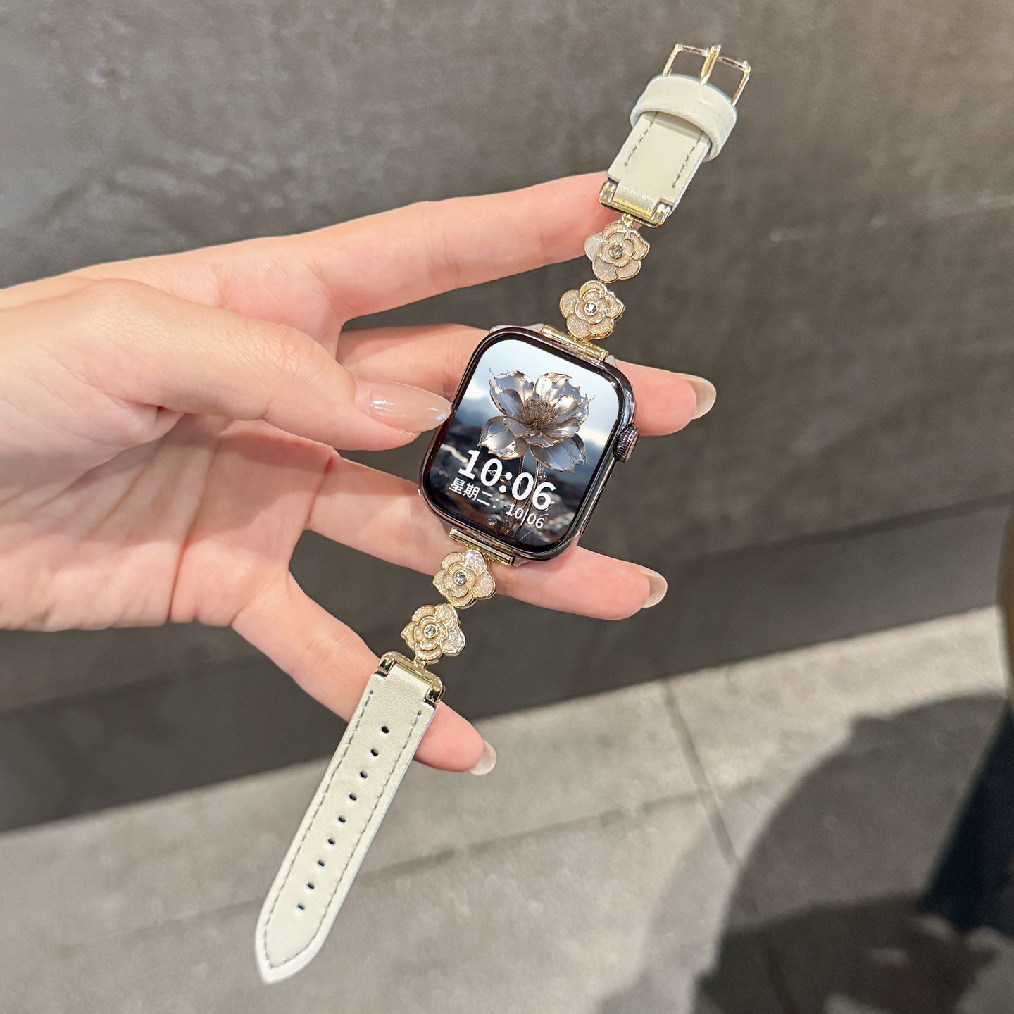 镶钻山茶花适用iwatch表带applewatch苹果手表S10S11秋季s9s8