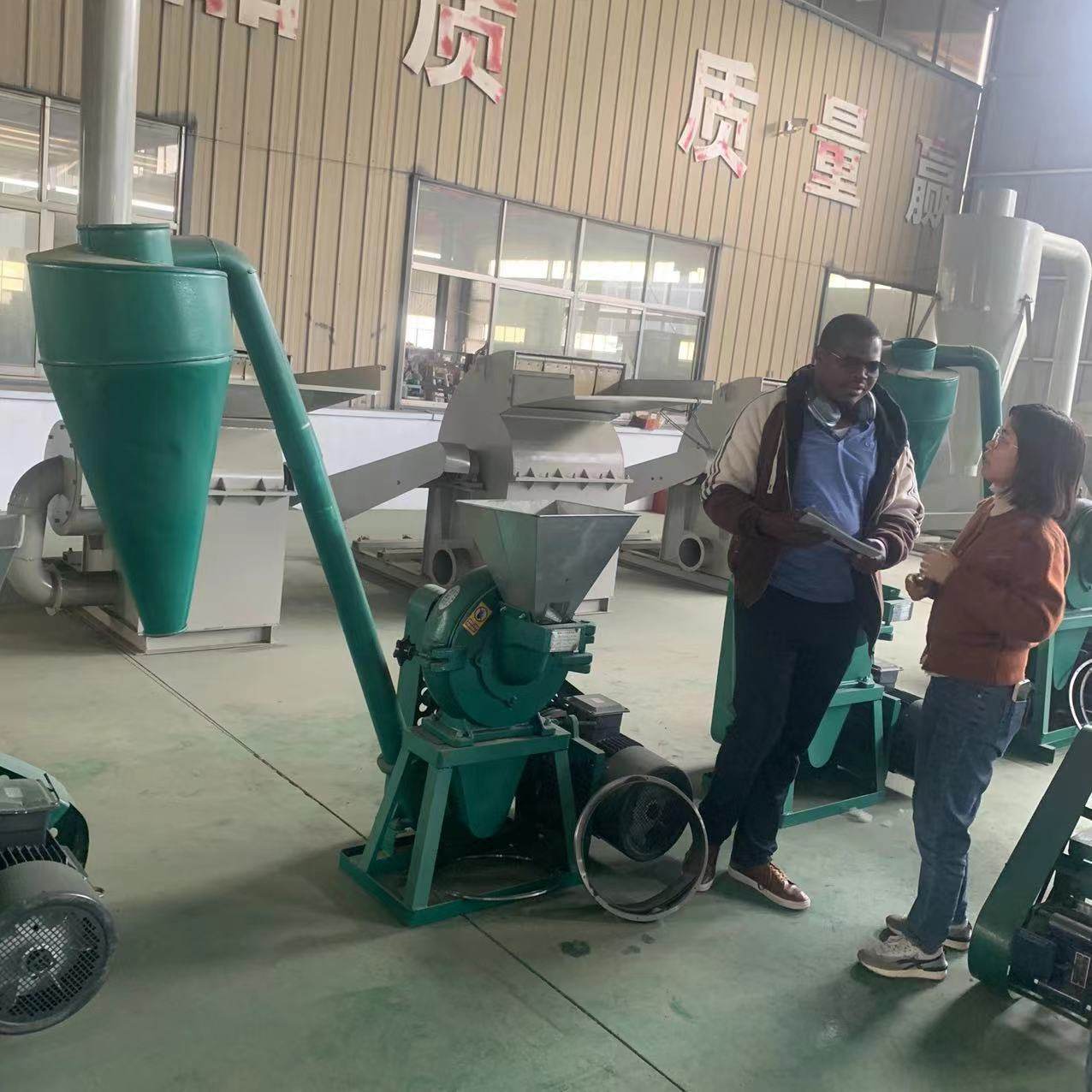 出口非洲木薯干玉米面磨面机 大米绿豆小麦打粉机 齿盘粉碎机报价,机械设备,粉碎机,淘宝优惠券,粉丝福利购,淘宝优惠卷