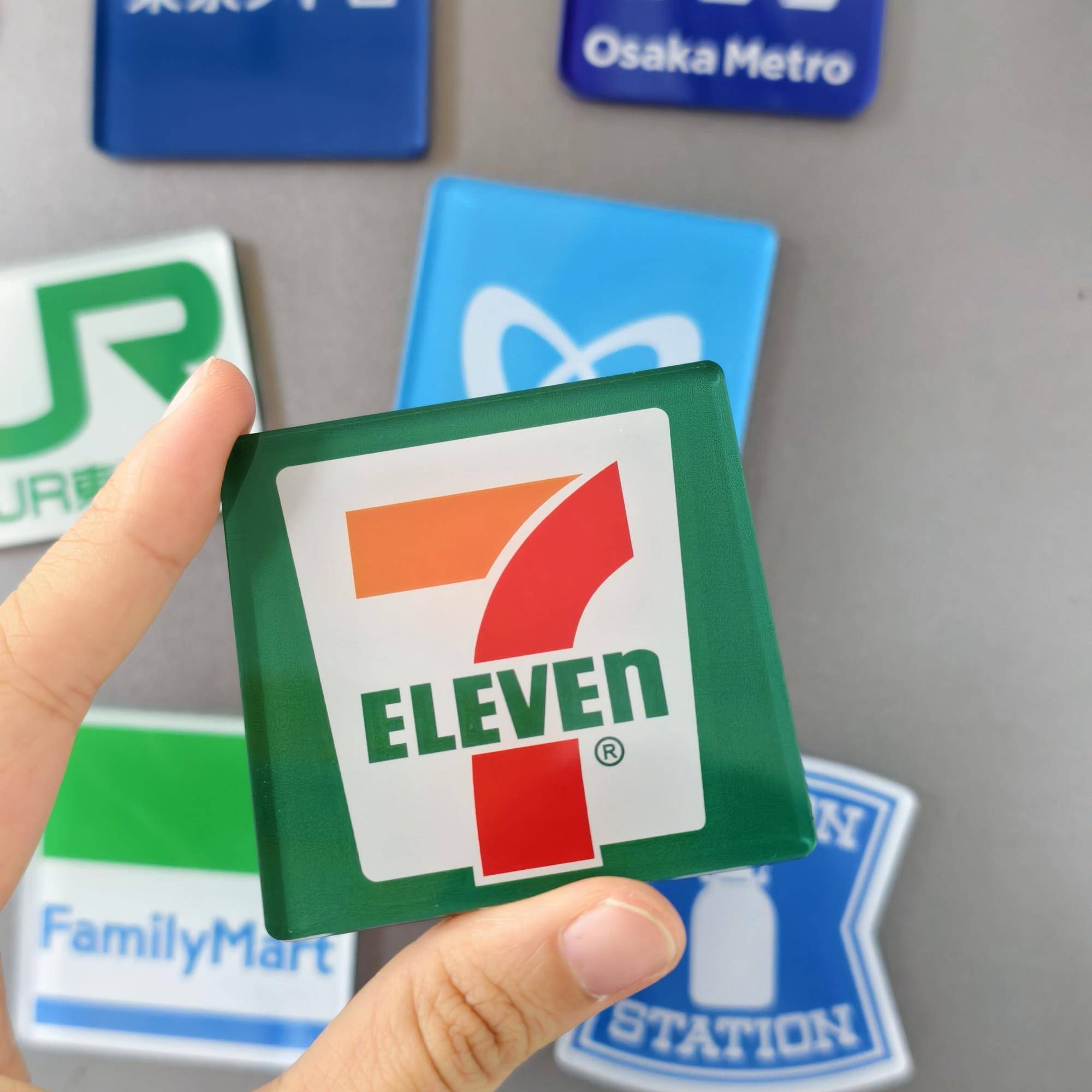 日本711便利店冰箱贴全家罗森logo亚克力ins风日式简约厨房装饰