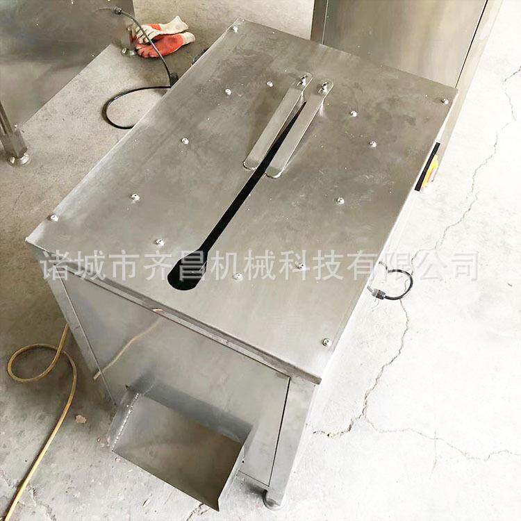 全自DFZ动鸡爪骨机 泡凤爪脱骨机 鸡掌脱鸭掌开爪口机 椒鸡脱骨神
