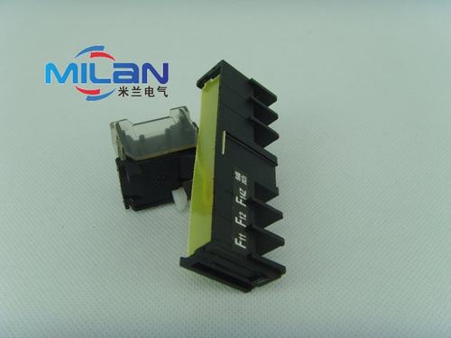 厂价直销 RM1 NM1 CDM1 CM1-225/3320 辅助 辅助触点 OF