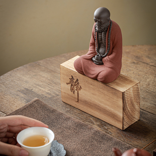 新中式简约实木雕刻禅意佛字桌面摆件底座创意家居书房镇纸装饰品