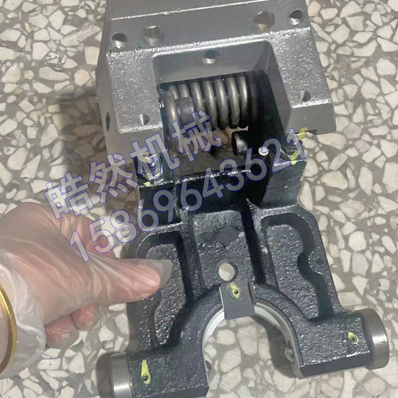 马特刀卡马可MACO钻攻机刀夹BT30-14T/12TCNC刀库刀架润星机刀爪