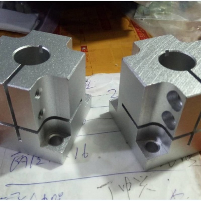 方形开口法兰加长光轴座STHWSB20STHWS25SSTHWS30STHWSBL40STHWSL