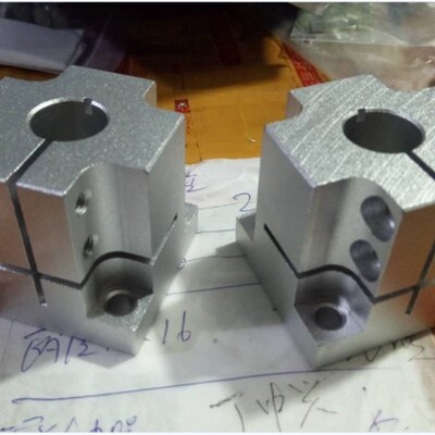 方形开口法兰加长光轴座STHWSB20STHWS25SSTHWS30STHWSBL40STHWSL