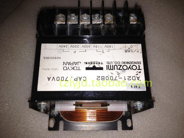 日本豐澄 【TOYOZUMI】AD21-700B2自耦变压器 700VA 700W