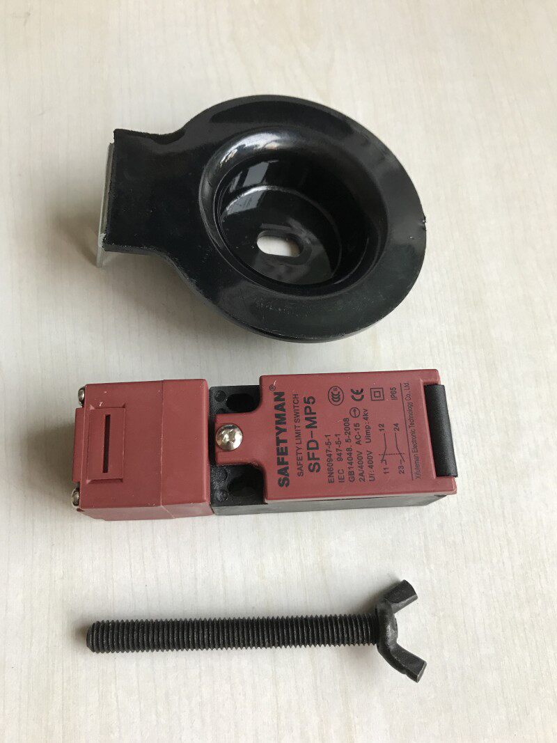 现货巨人通力电梯主机盘车轮开关康力曳引机盘车轮孔盖塑料壳盖子