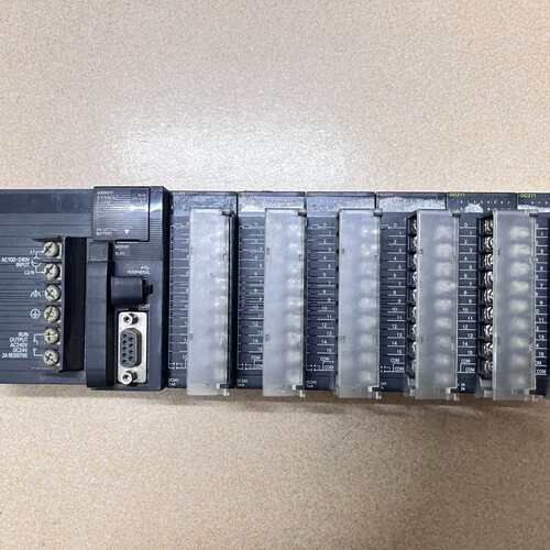 CJ2M-CPU12,CJ1W-0C211三个 CJ1议价