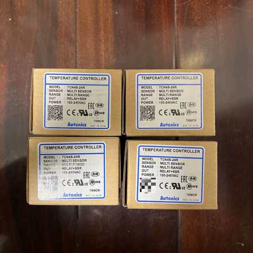 奥托尼克斯AUTONICS温控器，型号 TCN4S-24R，议价