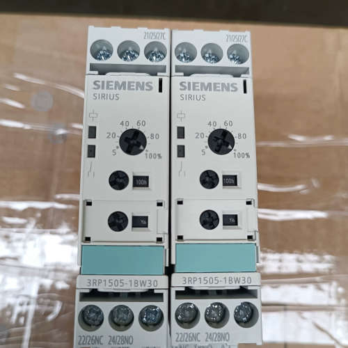 全新3RP1505-1AW30 时间继电器，库存余料原议价