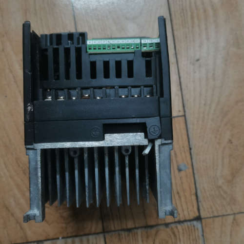 汇川变频器MD310T2.2B  ，2.2kw 380V议价