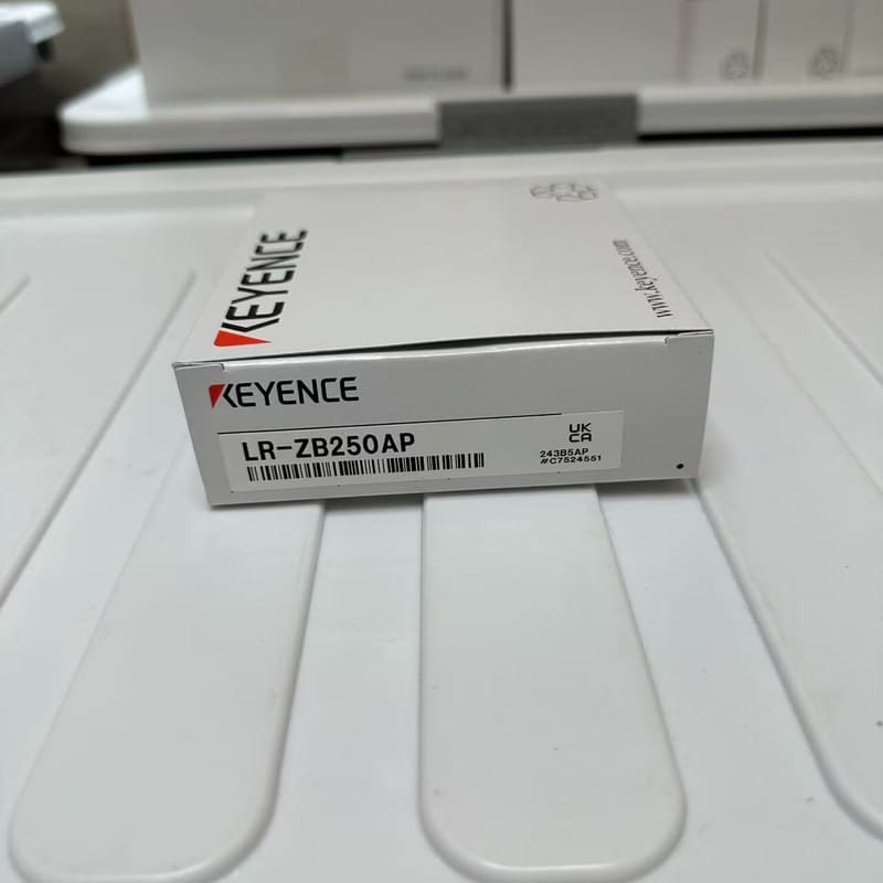 基恩士 LR-ZB250AP 全新原装正品未使用，现货！议价