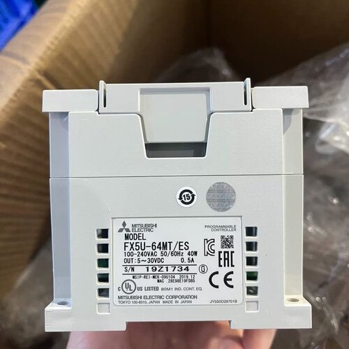 pLC FX5U-64MT，功能正常，成色新，议价