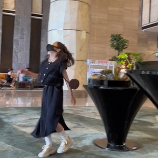 2025新款 女童夏季 短袖 套裝 一步裙子背心T恤垂感透氣兩件套潮 童裝