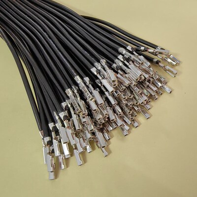 173681-1线材代压 默认用0.5平方 颜色可备注 线尾巴留胶10mm