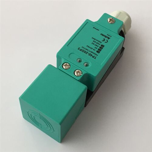 AOTORO方型接近开关TP40-20DN3/P3 替代NJ15+U1+A2 常开+常闭 24V