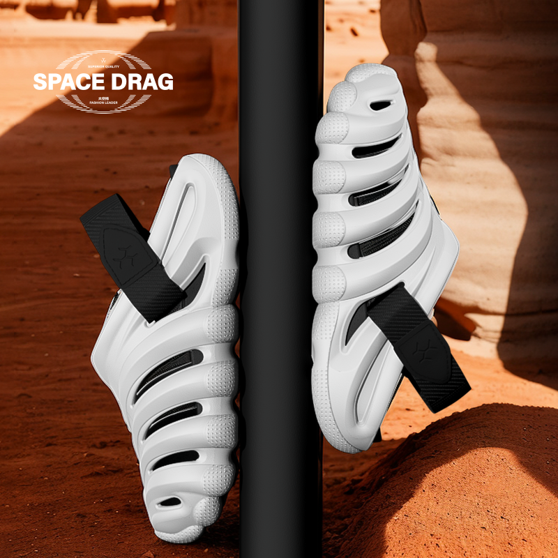 太空拖男士洞洞鞋夏季2026新款潮牌户外防滑耐磨设计感超火沙滩鞋