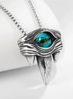 p0587-11新款不锈钢项链 野兽爪子獠牙钛钢宝石吊坠