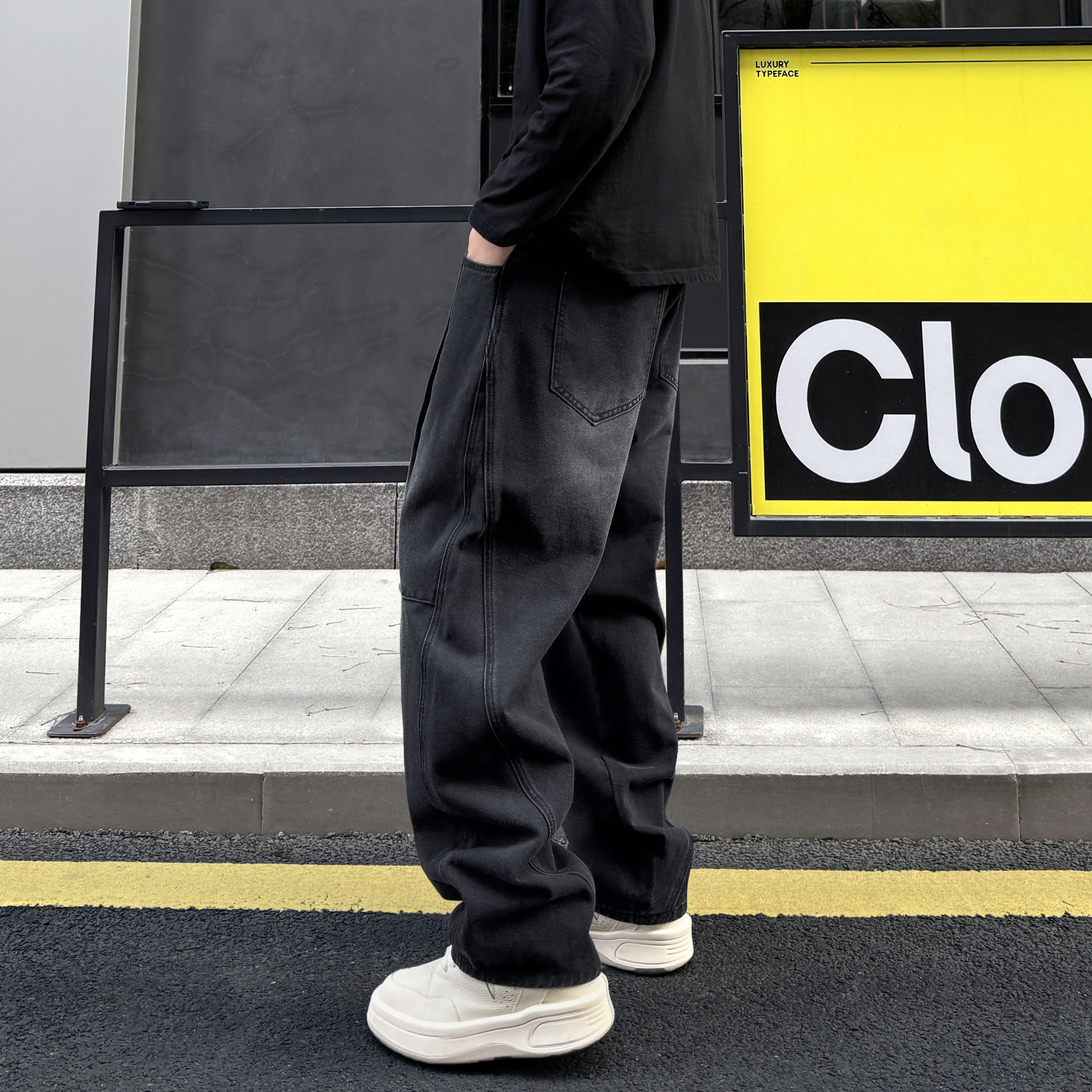 QUALCOMM美式潮牌拼接弯刀牛仔裤男女同款秋冬季黑色直筒休闲裤子