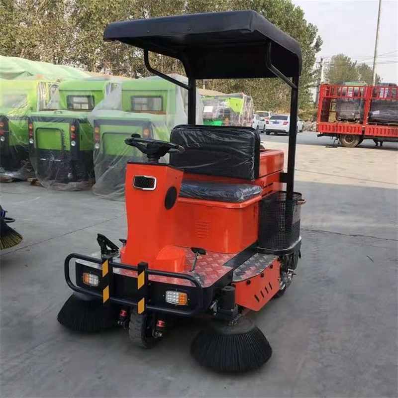 小型电动扫地车全封闭式扫路机设备户外大型厂区吸尘扫地机机器