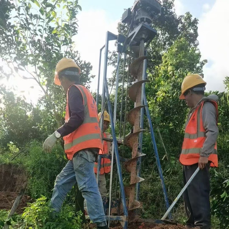 光伏小蜜蜂打洞机茶园山地发电工程300孔径钻孔机 人工栽杆钻坑